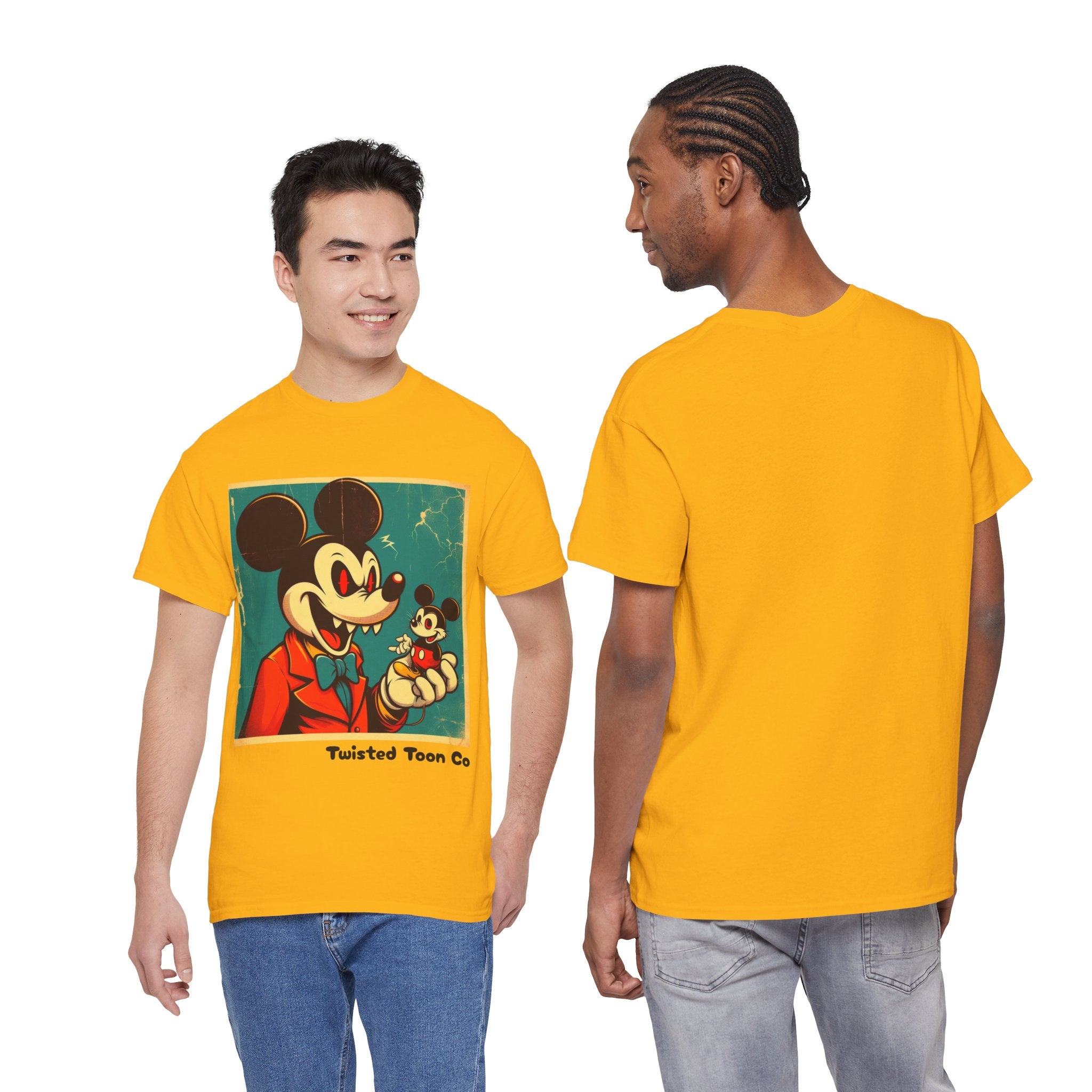 Vintage Cartoon Mouse Tee – Retro Illustration Graphic T-Shirt