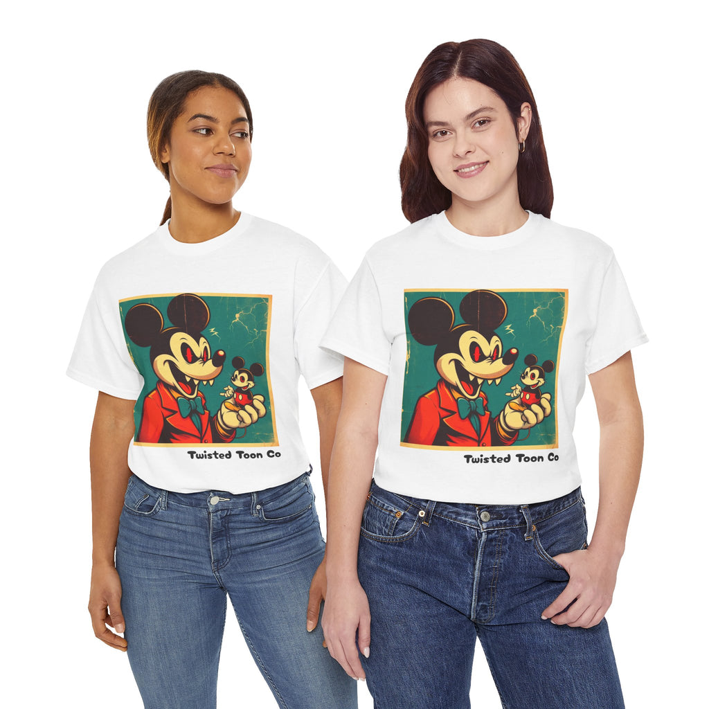 Vintage Cartoon Mouse Tee – Retro Illustration Graphic T-Shirt