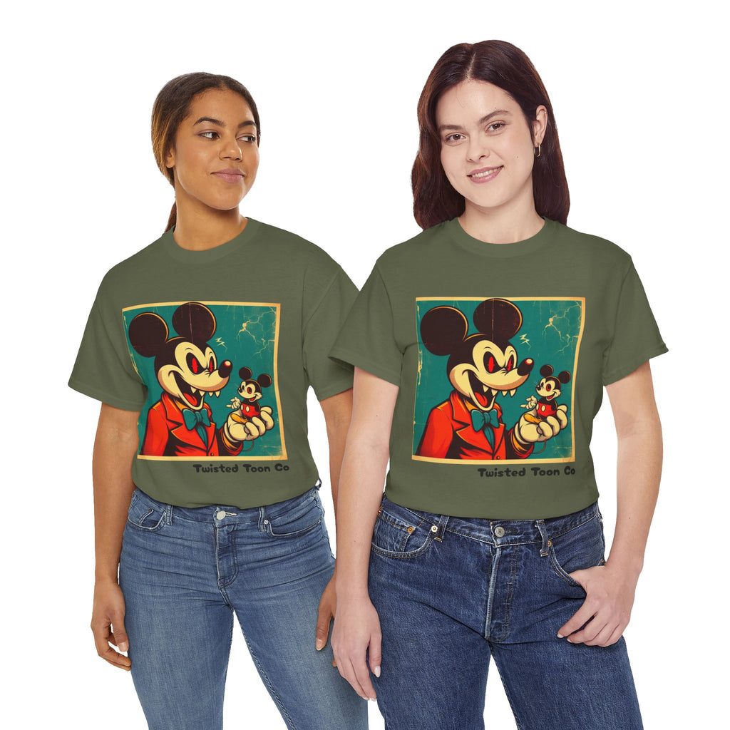 Vintage Cartoon Mouse Tee – Retro Illustration Graphic T-Shirt